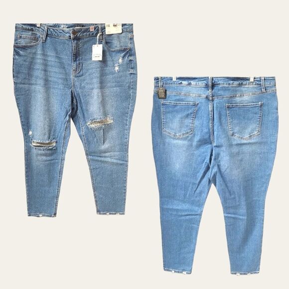 NWT A.N.A  A NEW APPROCH Plus Size High Rise Comfy distressed Jeggings - Picture 1 of 15